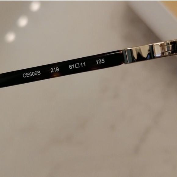 BNIB  ‼️beautiful authentic chloe sunglasses w gold metal detail‼️ - Picture 4 of 4